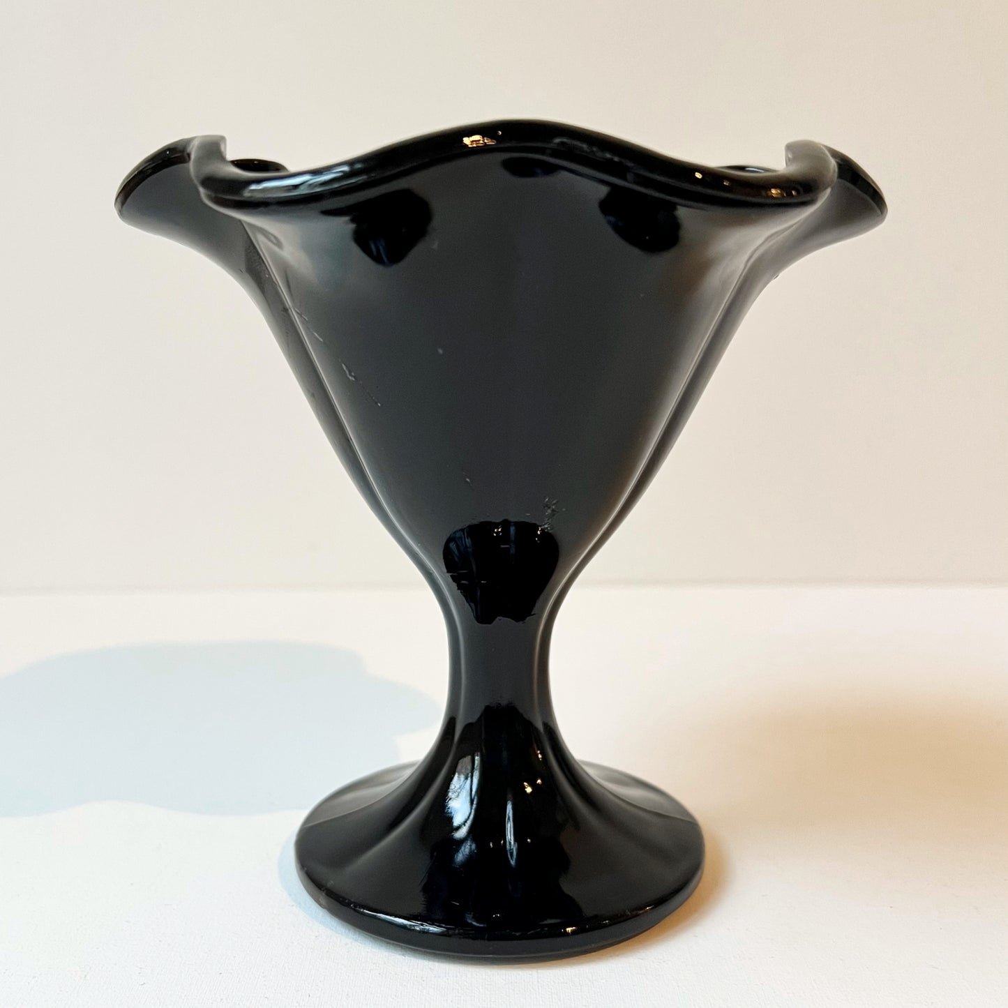 【Vintage】Italy - 1970s Fidenza Black Glass Dessert Bowl