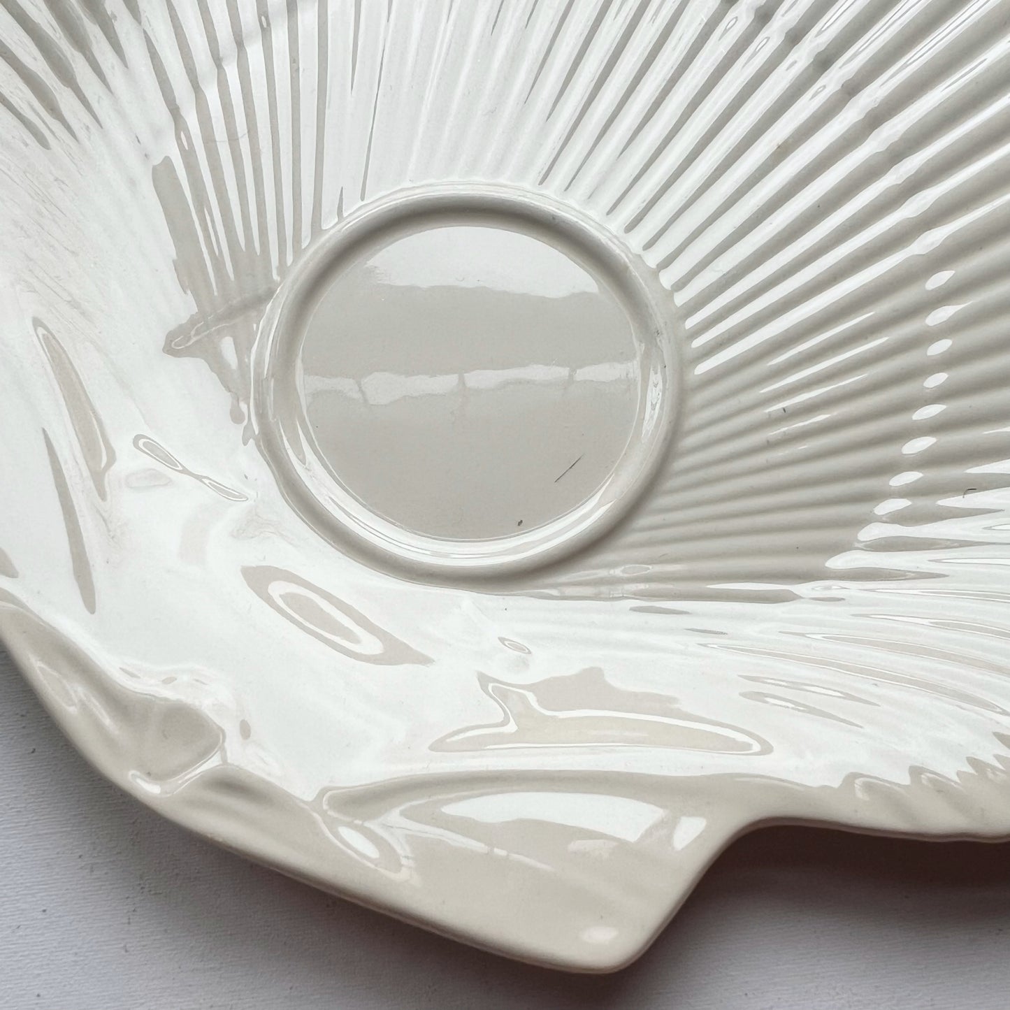 【Vintage】UK - 1960s Wedgwood Shell Plate