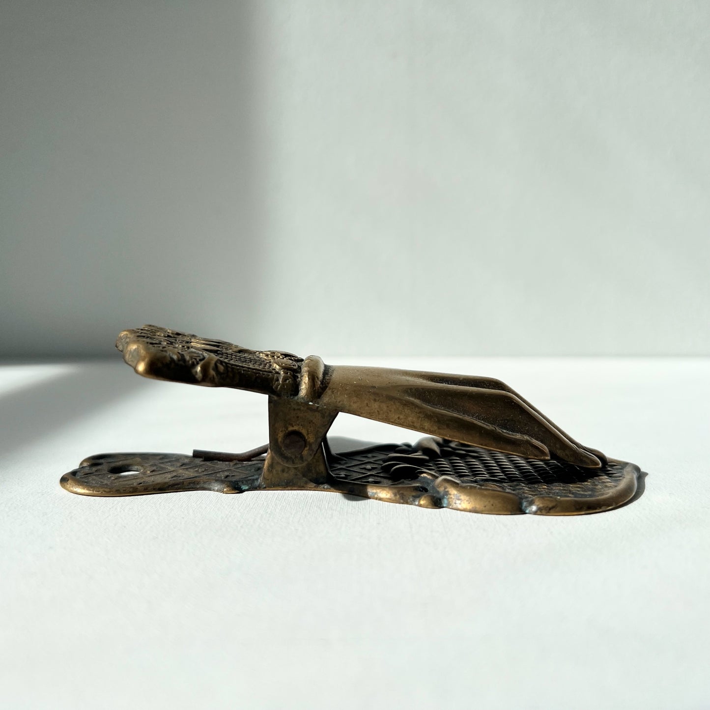 【Antique】France - 1900s Victorian Style Hand Clip