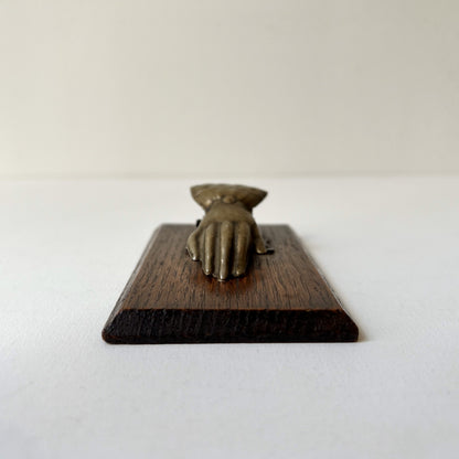 【Antique】UK - 1900s Victorian Style Hand Clip Wood Stand