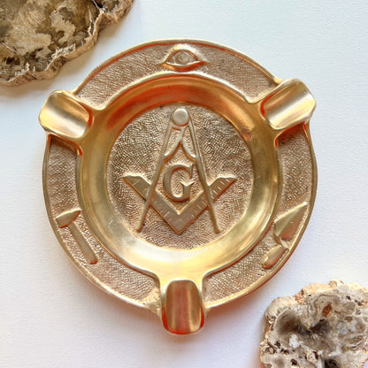 【Vintage】UK - Freemason Ashtray