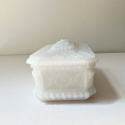 【Antique】France - 1907s White Milk Glass Box