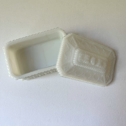 【Antique】France - 1907s White Milk Glass Box