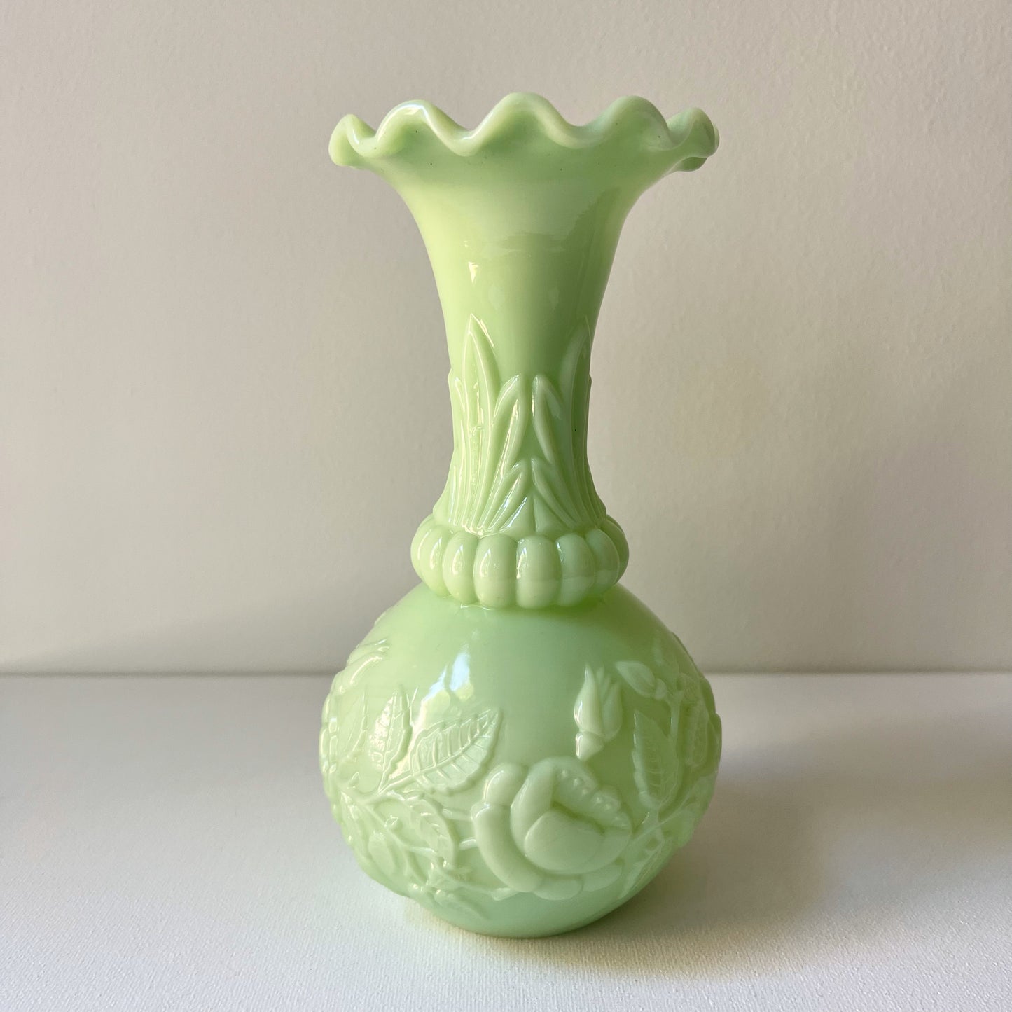 【Antique】France - 1890s Green Milk Glass Peony Vase