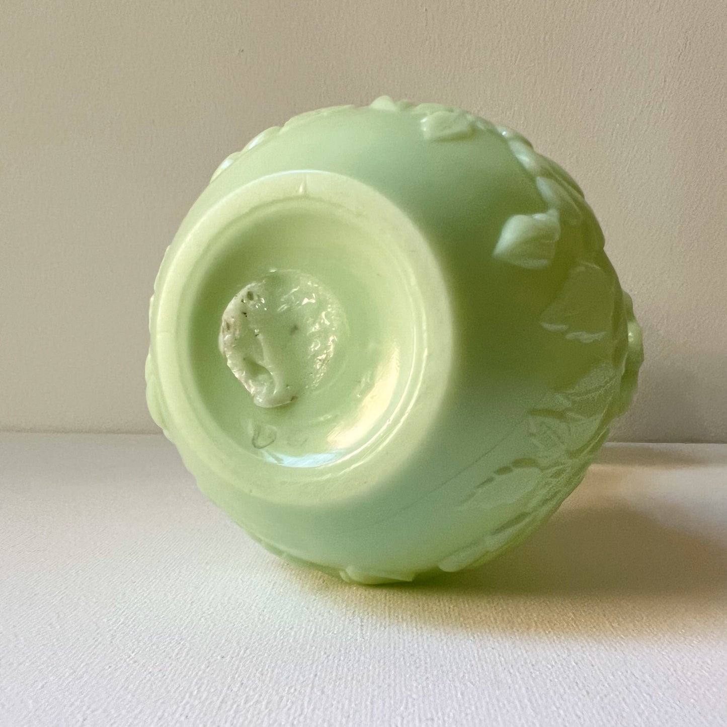 【Antique】France - 1890s Green Milk Glass Peony Vase