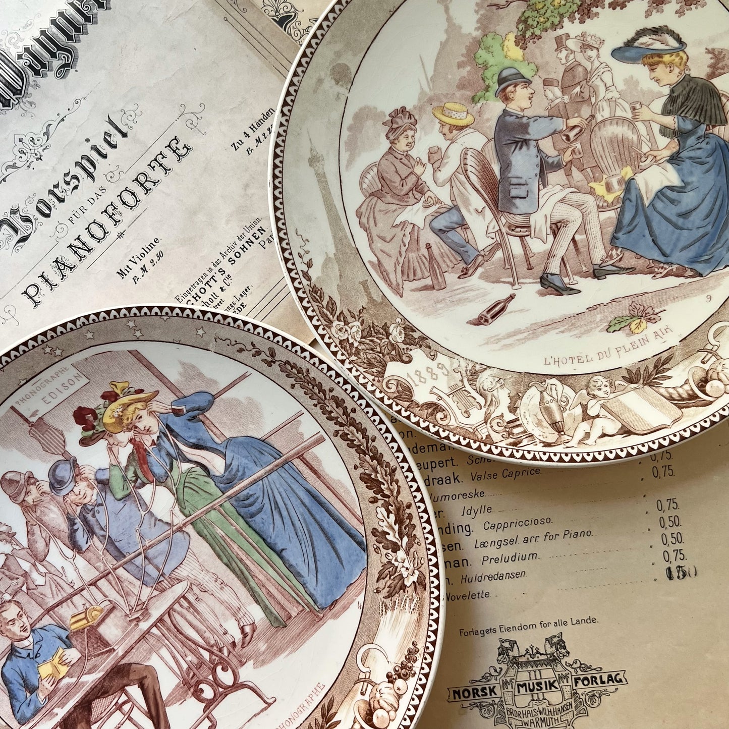 【Antique】France - Sarreguemines U&C 1889s L'HOTEL DU PLEIN AIR Plate