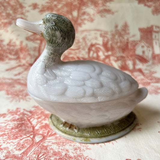 【Antique】France - Vallerysthal 1900s Milk Glass Duck Cover Dish