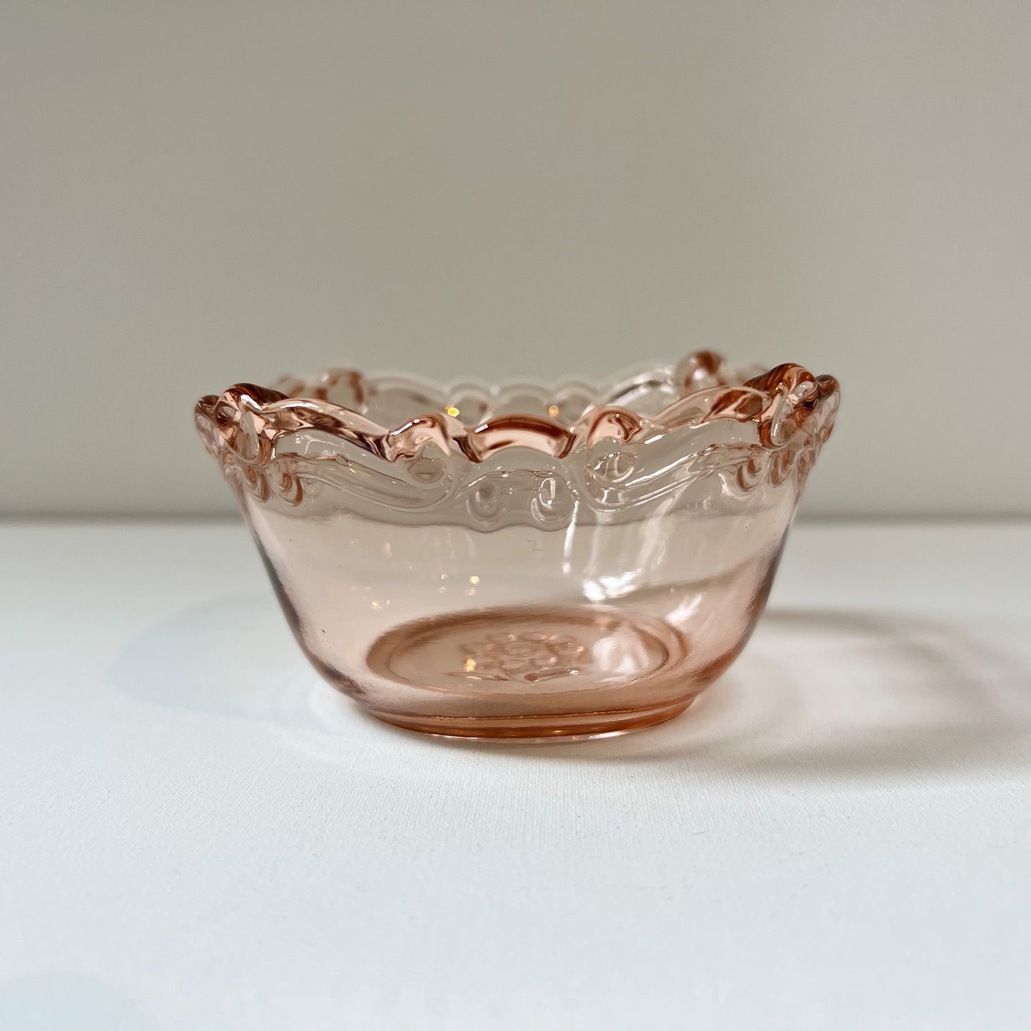 【Vintage】Germany - 1950s Art Deco Pink Glass Tray