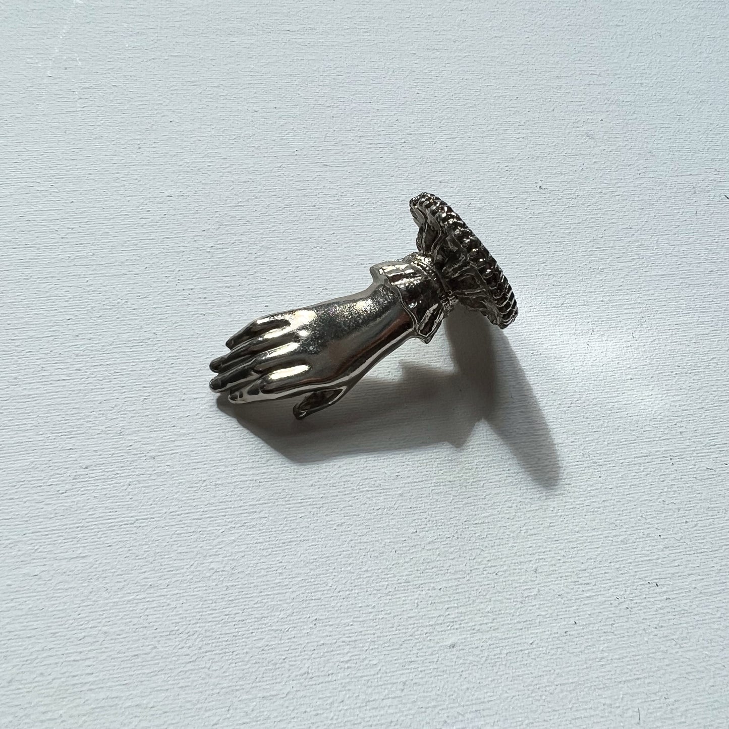 【Antique】France - 1900s Hand Motif Paper Clip