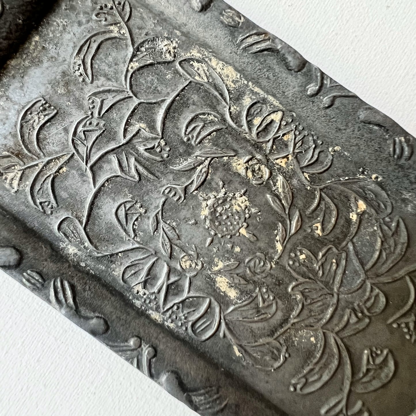 【Antique】France - 1920s Floral Metal Tray