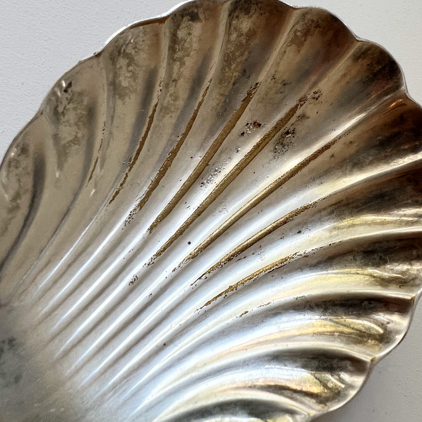 【Vintage】England - 1940‐50s  Metal Shell Dish