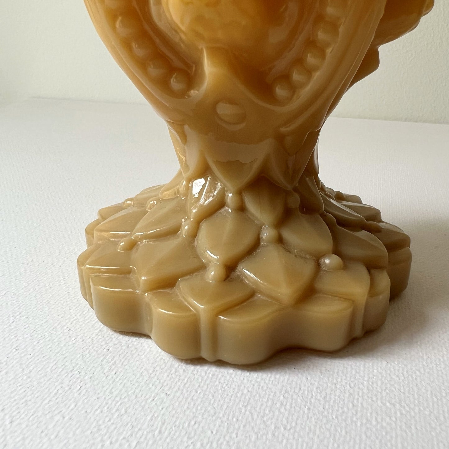 【Antique】France - Portieux 1894s Brown Milk Glass Dog Motif Vase