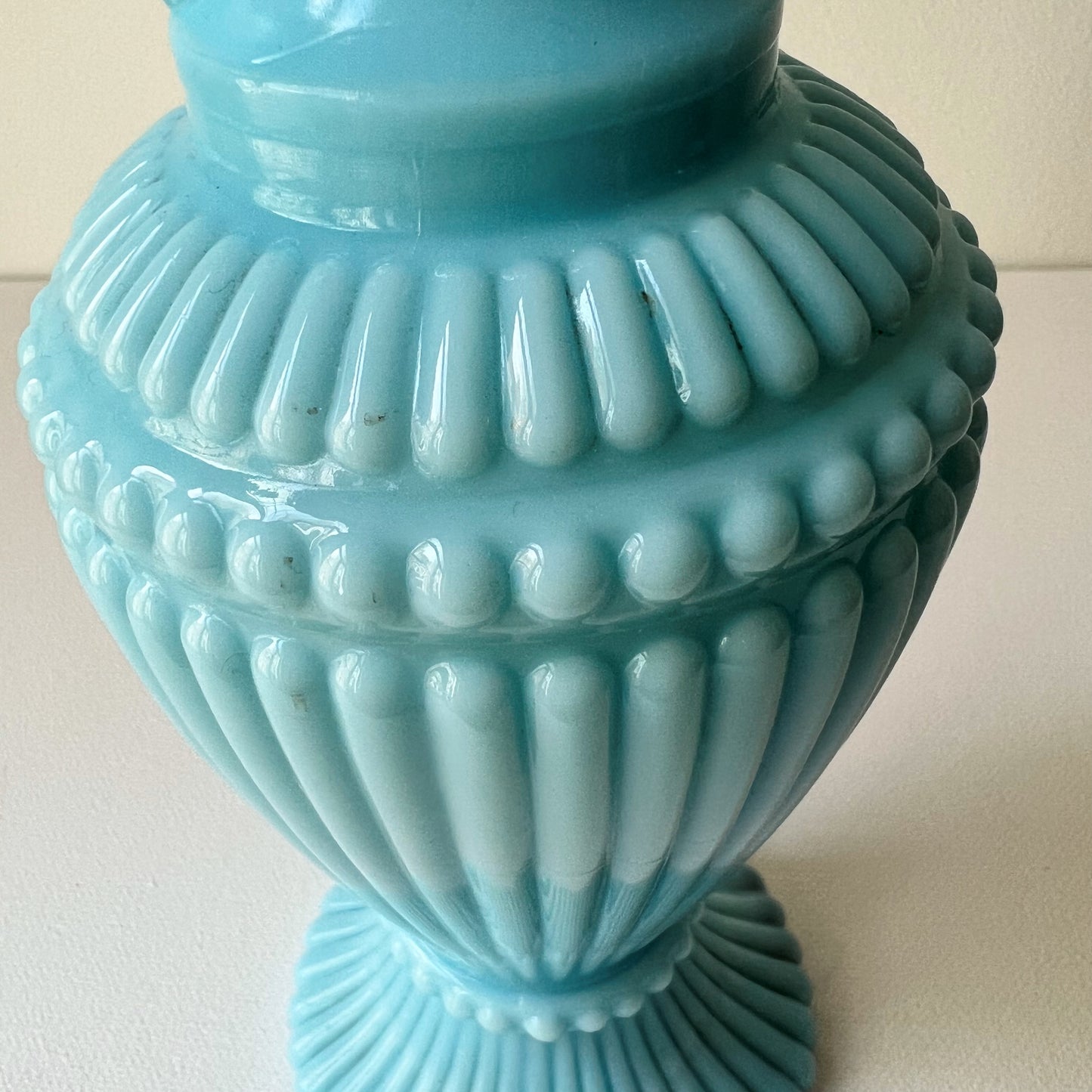 【Antique】France - Portieux 1920s Blue Milk Glass Vase