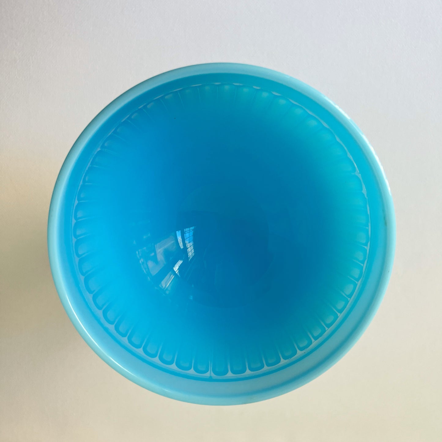 【Antique】France -  Portieux 1900s Blue Milk Glass Bowl