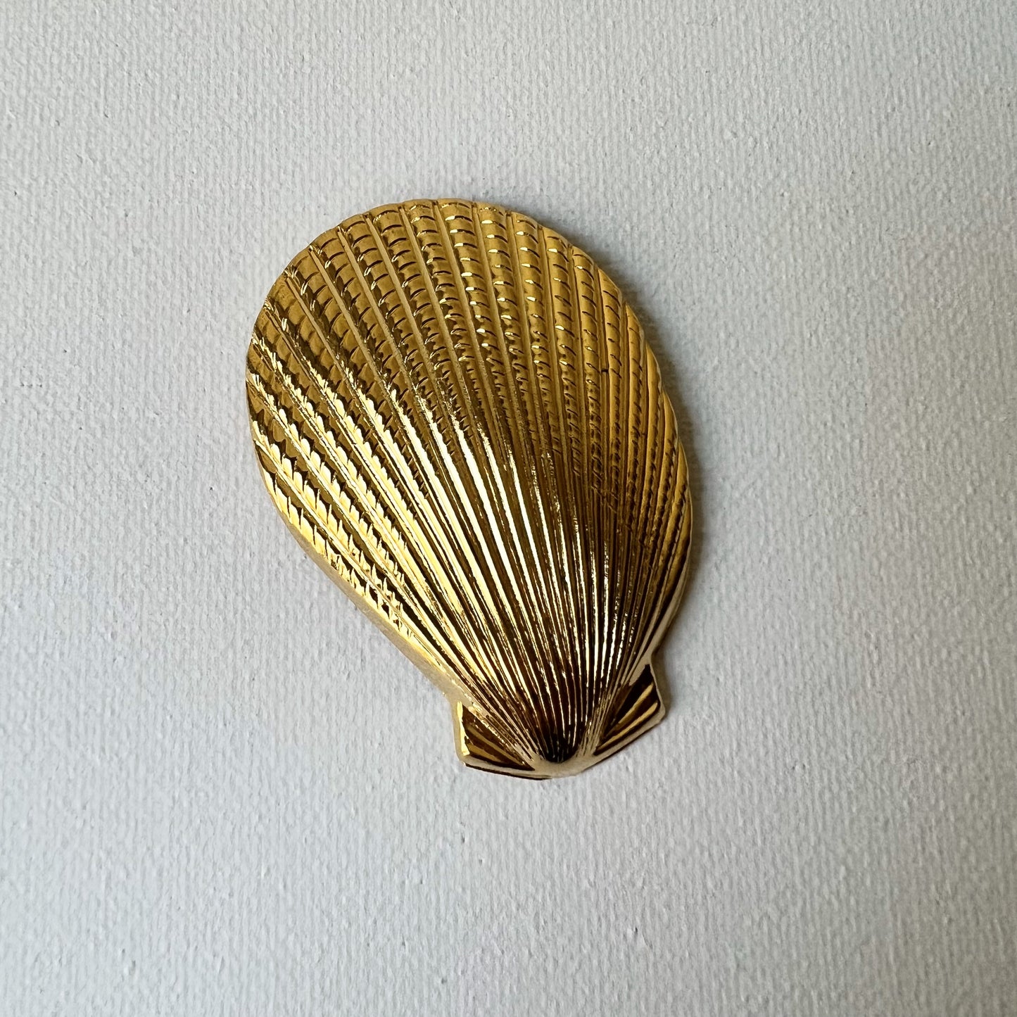 【Vintage】Golden Seashell Brooch