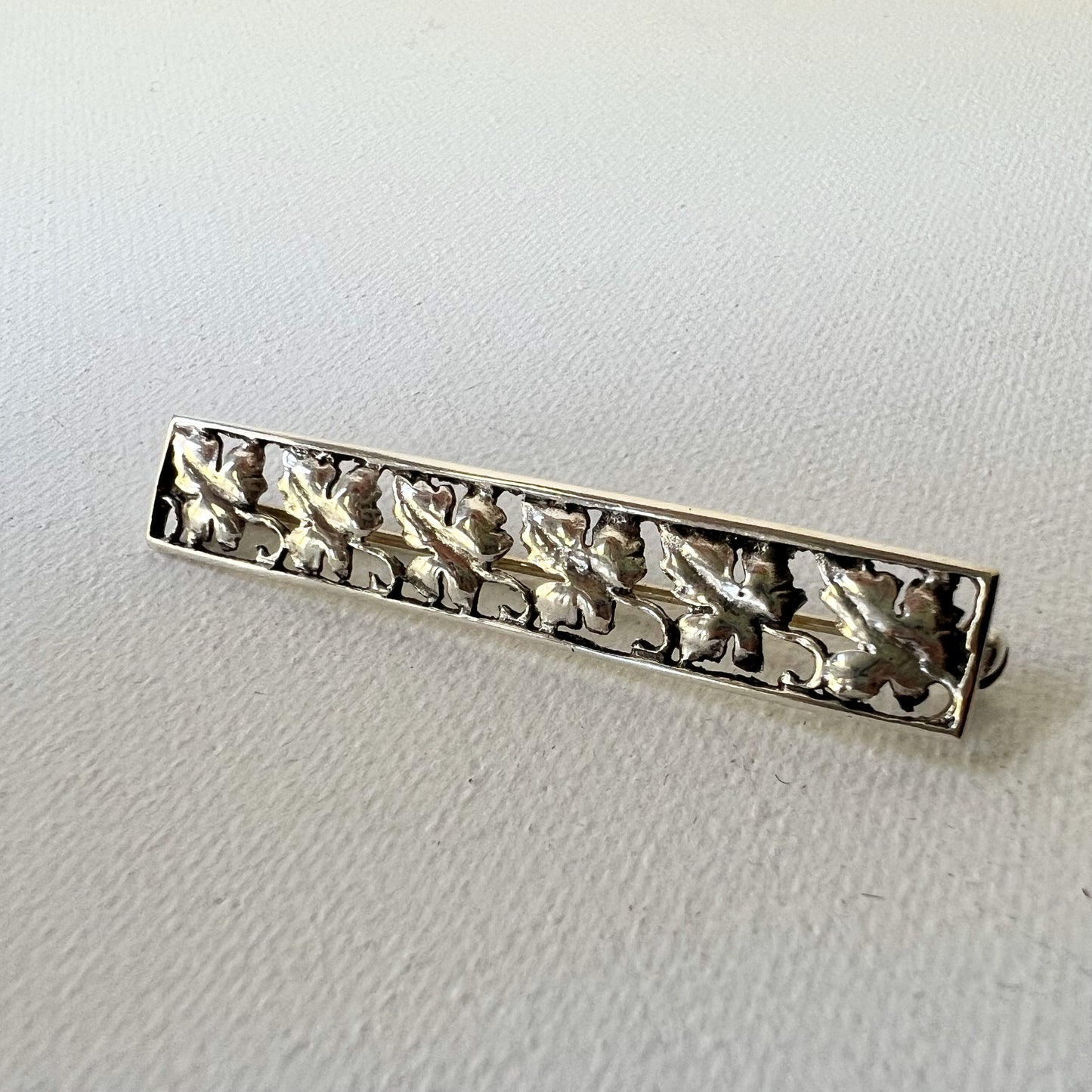 【Vintage】Silver Leaf Brooch