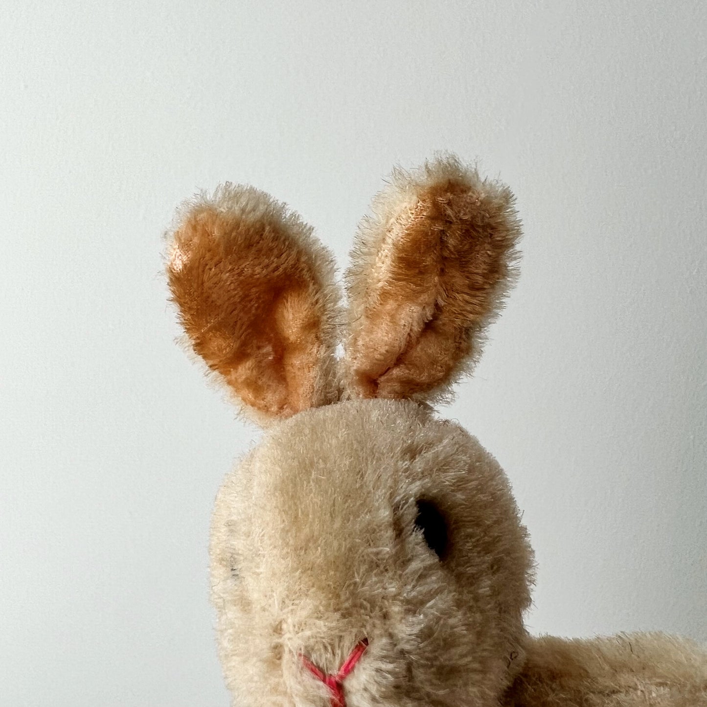 【Vintage】China - 1950s Mini Size Rabbit