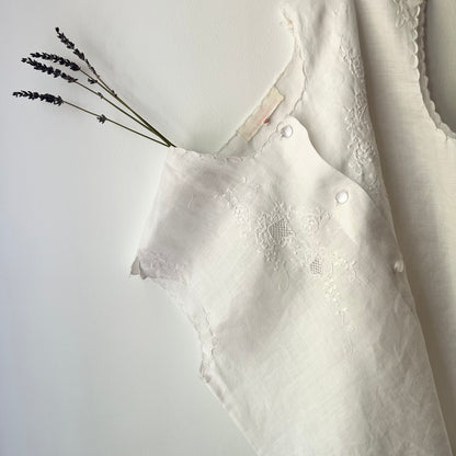 【Vintage】1950s 100%Linen Hand Embroidered Blouse