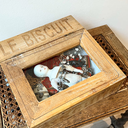 【Vintage】France - 1930s Biscuit Mini Showcase