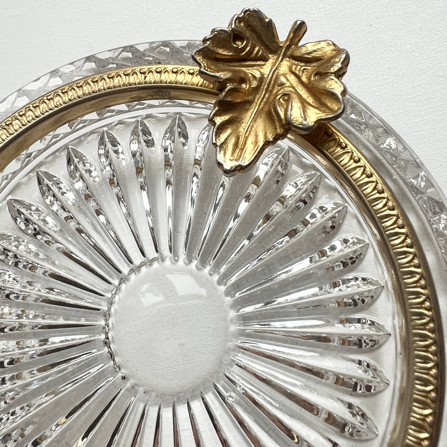 【Vintage】Italy - 1960-70s Cut Glass with Brass Leaf Tray