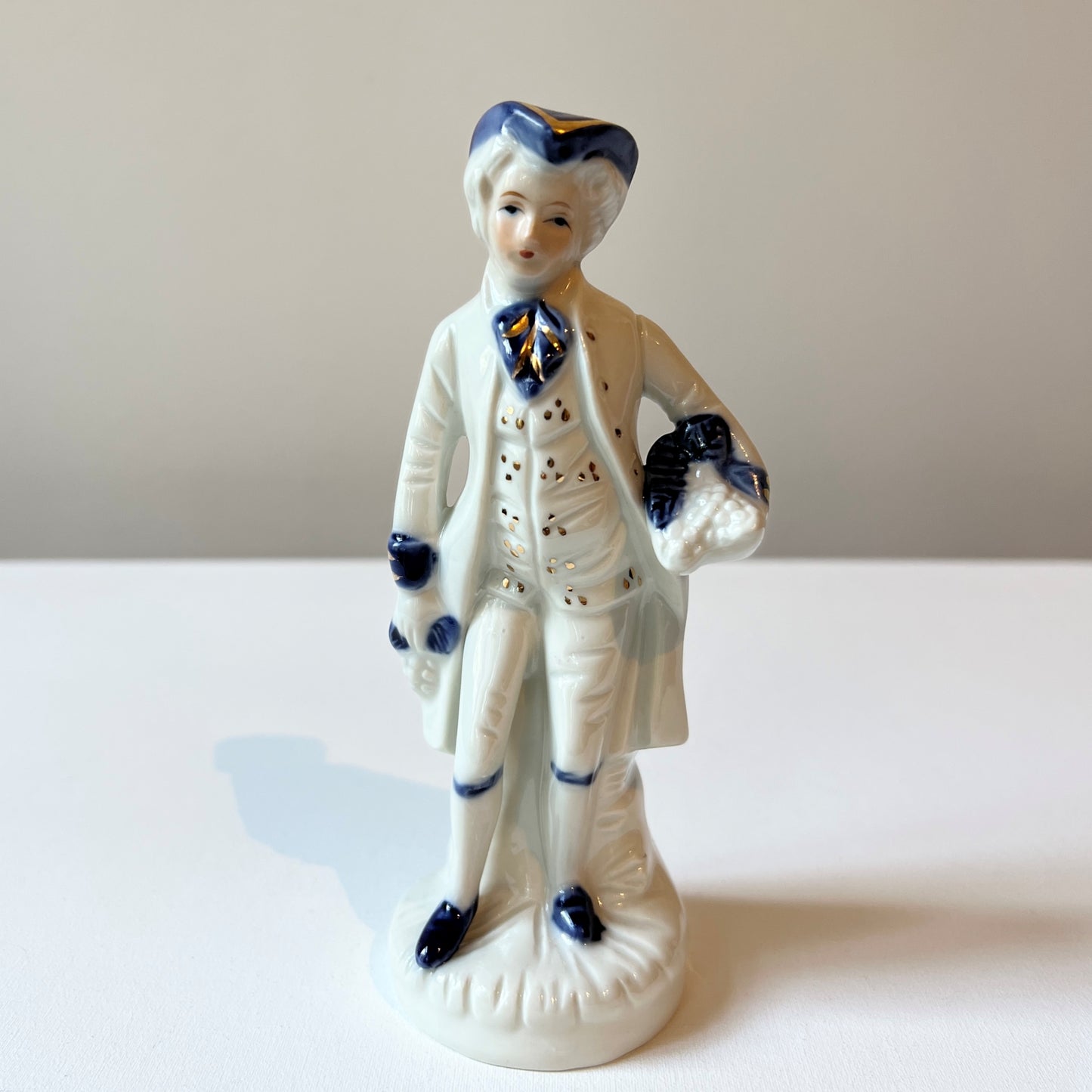 【Vintage】Germany ‐ 1960s Nobleman Porcelain Figurine