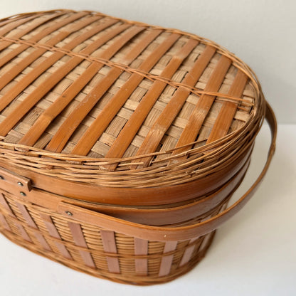 【Vintage】France - 1950s Picnic Basket