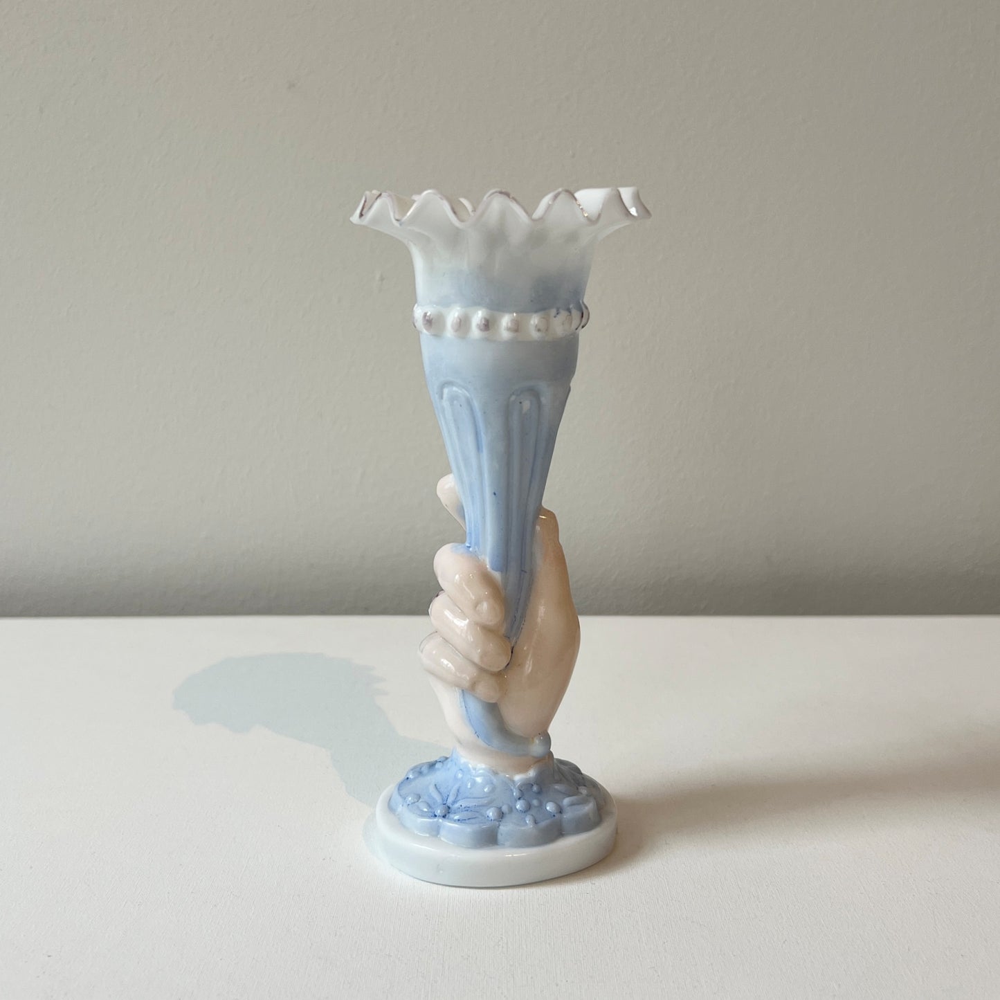 【Antique】France ‐ 1900s Hand Motif Mini Vase 15.7㎝《Special》