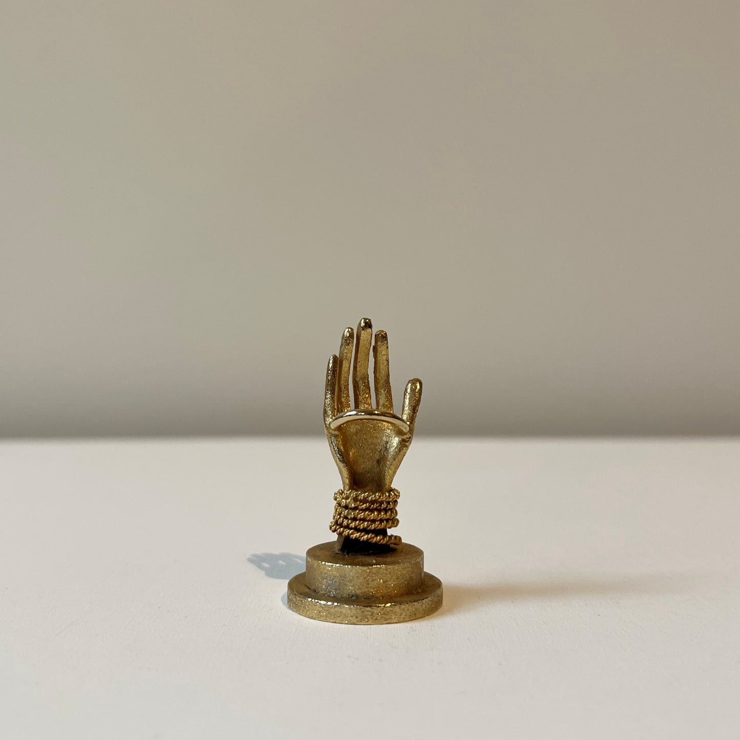 【Vintage】1970-80s Hand Motif Pen Holder