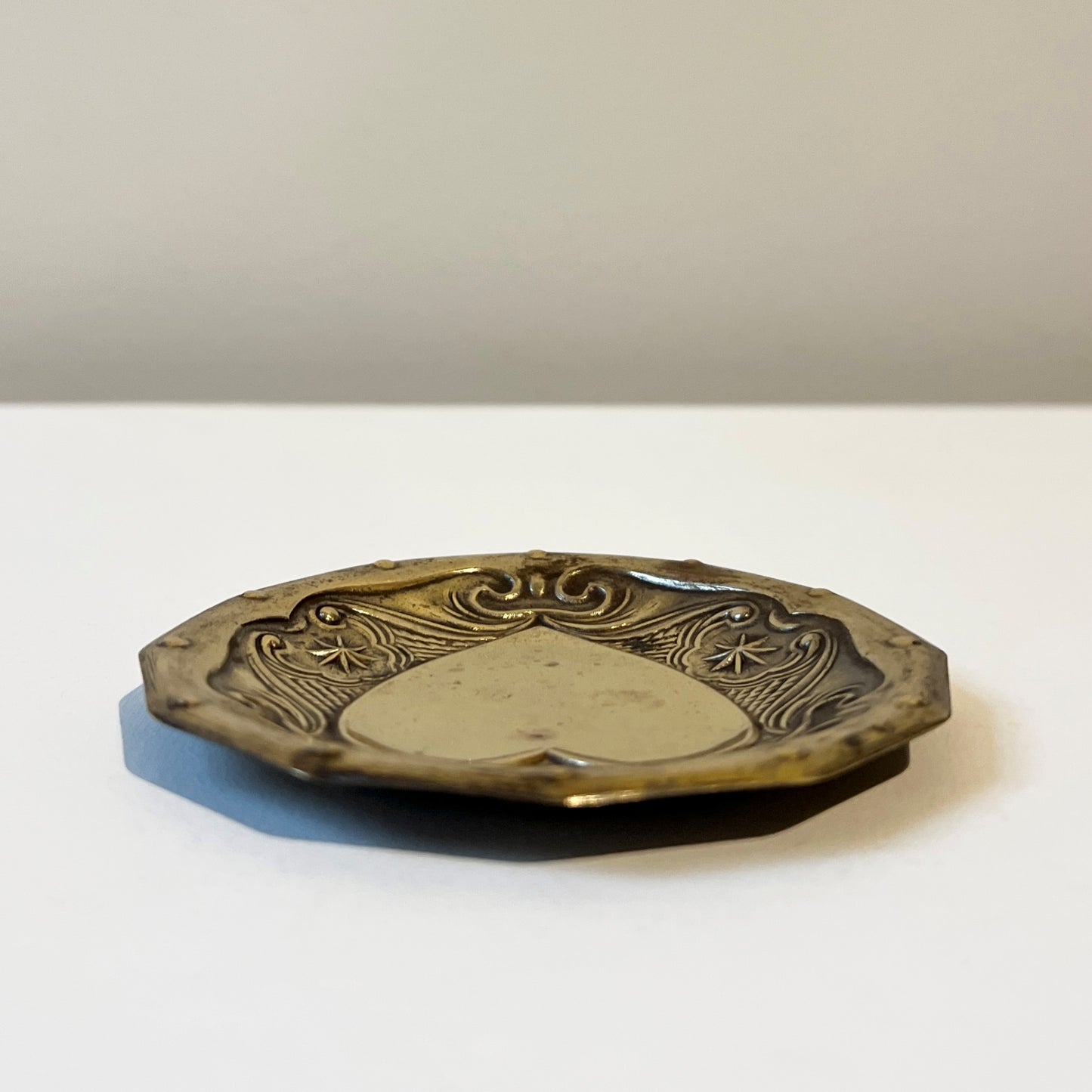 【Vintage】UK ‐ 1950-60s Heart Tray