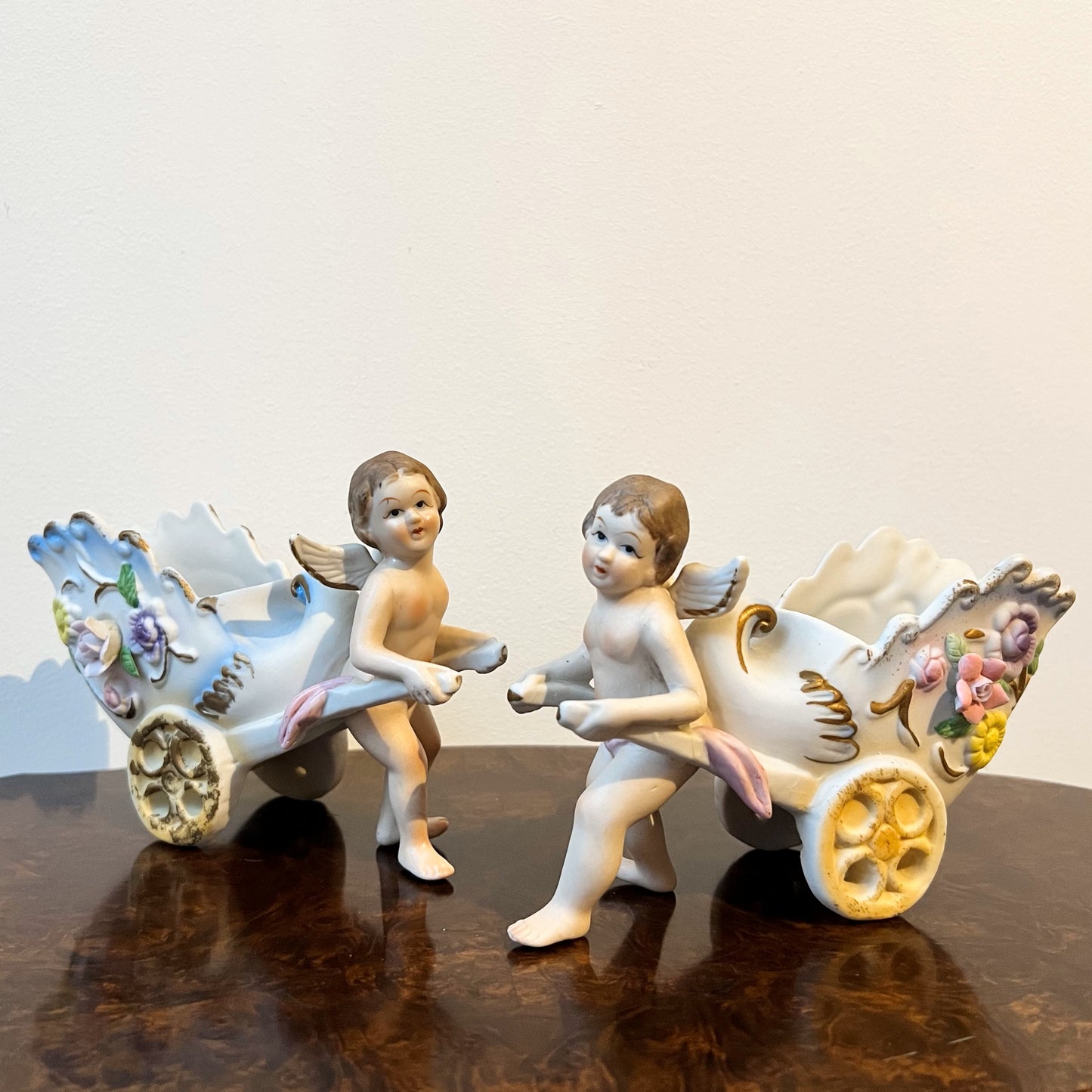 【Vintage】Germany - 1970s Putti Cherub Carriage Biscuit Porcelain Vase（Set of 2）