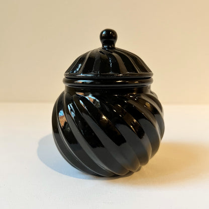 【Vintage】Sweden - 1960s Art Deco Black Milk Glass Box