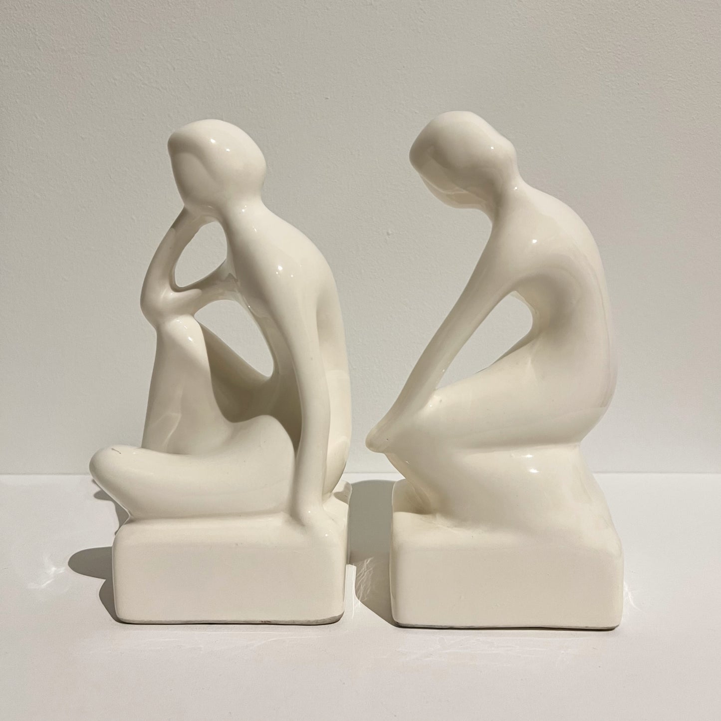 【Vintage】Netherlands - 1980s Handmade Ceramic Conceptual Statue Bookend