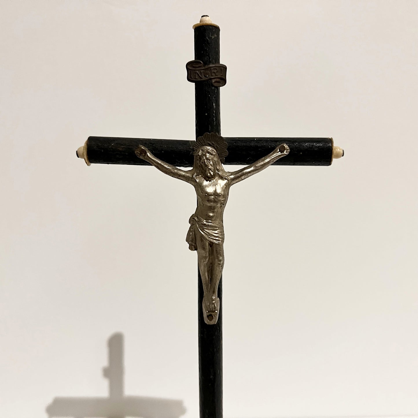 【Antique】France ‐ 1900s Wood Holly Cross（28㎝）