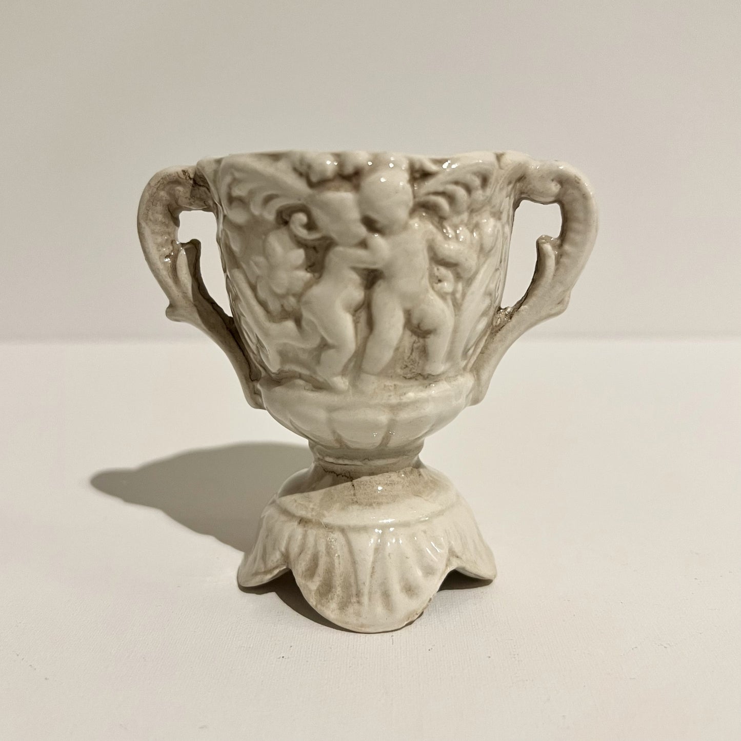 【Vintage】1960s Off-white Pottery Angel Vase