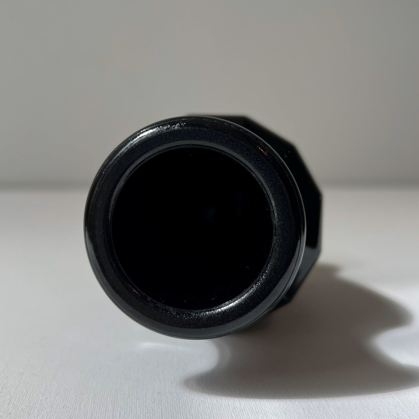 【Vintage】France ‐ 1970-80s Black Milk Glass Mini Vase