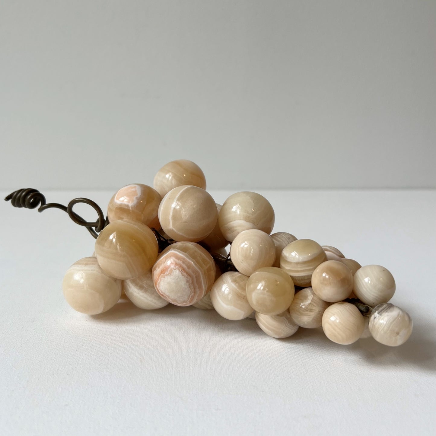 【Vintage】Italy ‐ 1960s Marble Grape Object