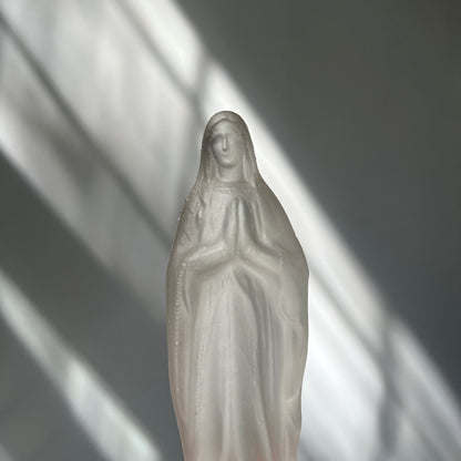 【Vintage】Czechoslovakia ‐ 1950s Glass Maria Statue