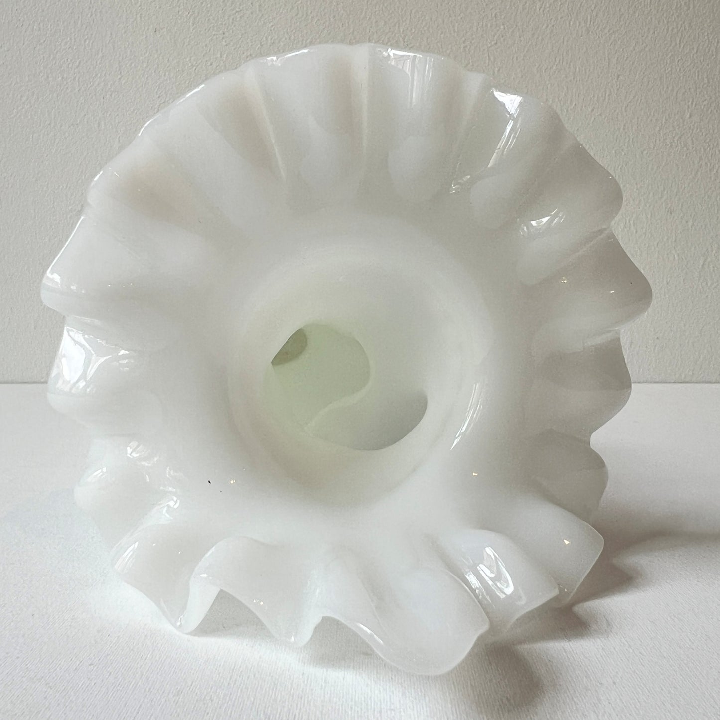 【Vintage】France - 1950s Portieux White Milk Glass Hand Vase