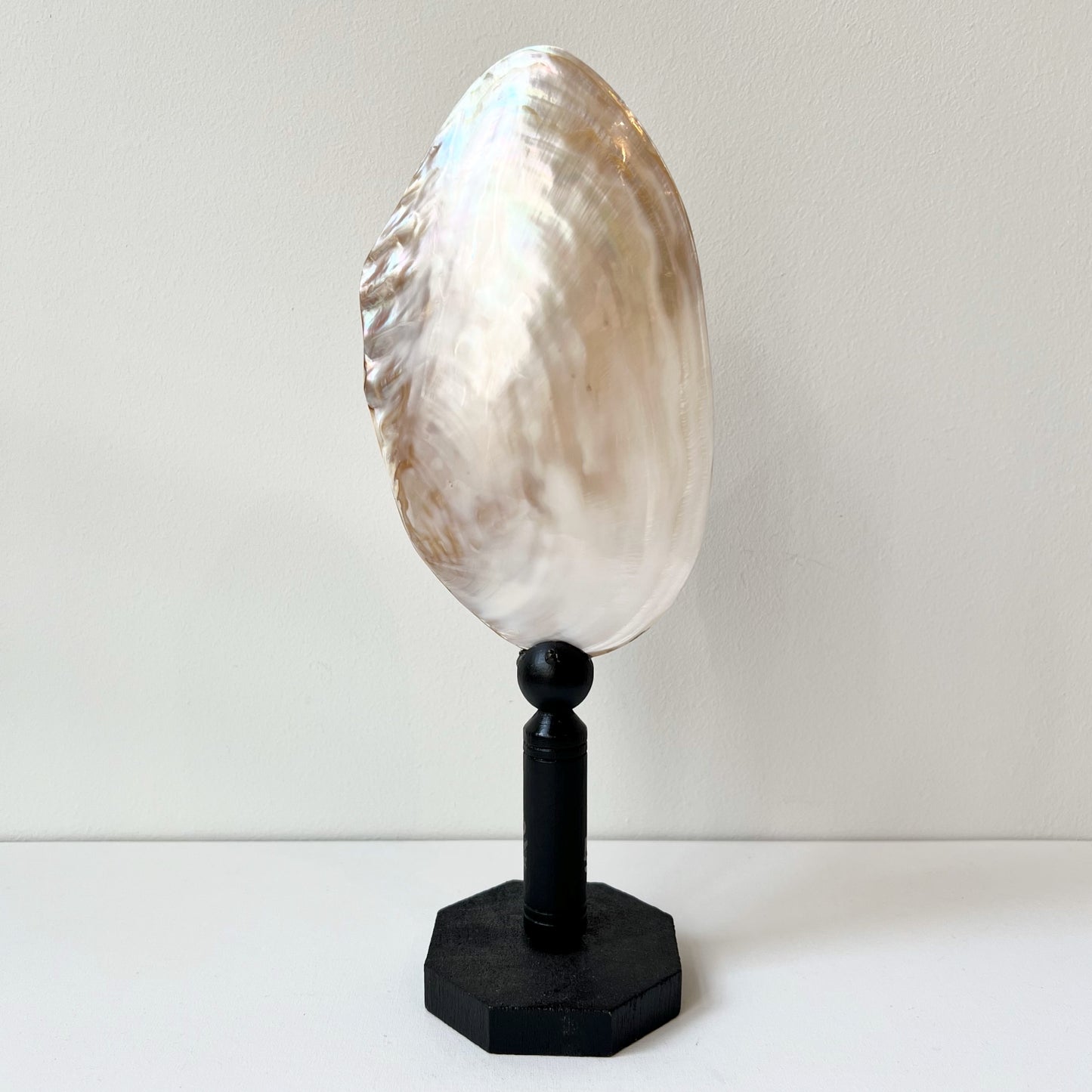 【Vintage】France - Large Mother of Pearl Stand Object