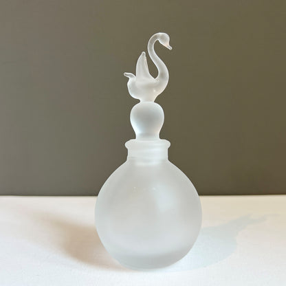 【Vintage】 UK ‐ 1960-70s Frosted Glass Swan Perfume Bottle