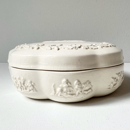 【Vintage】UK - Wedgwood 1940‐50s White Pottery Trinket Dish