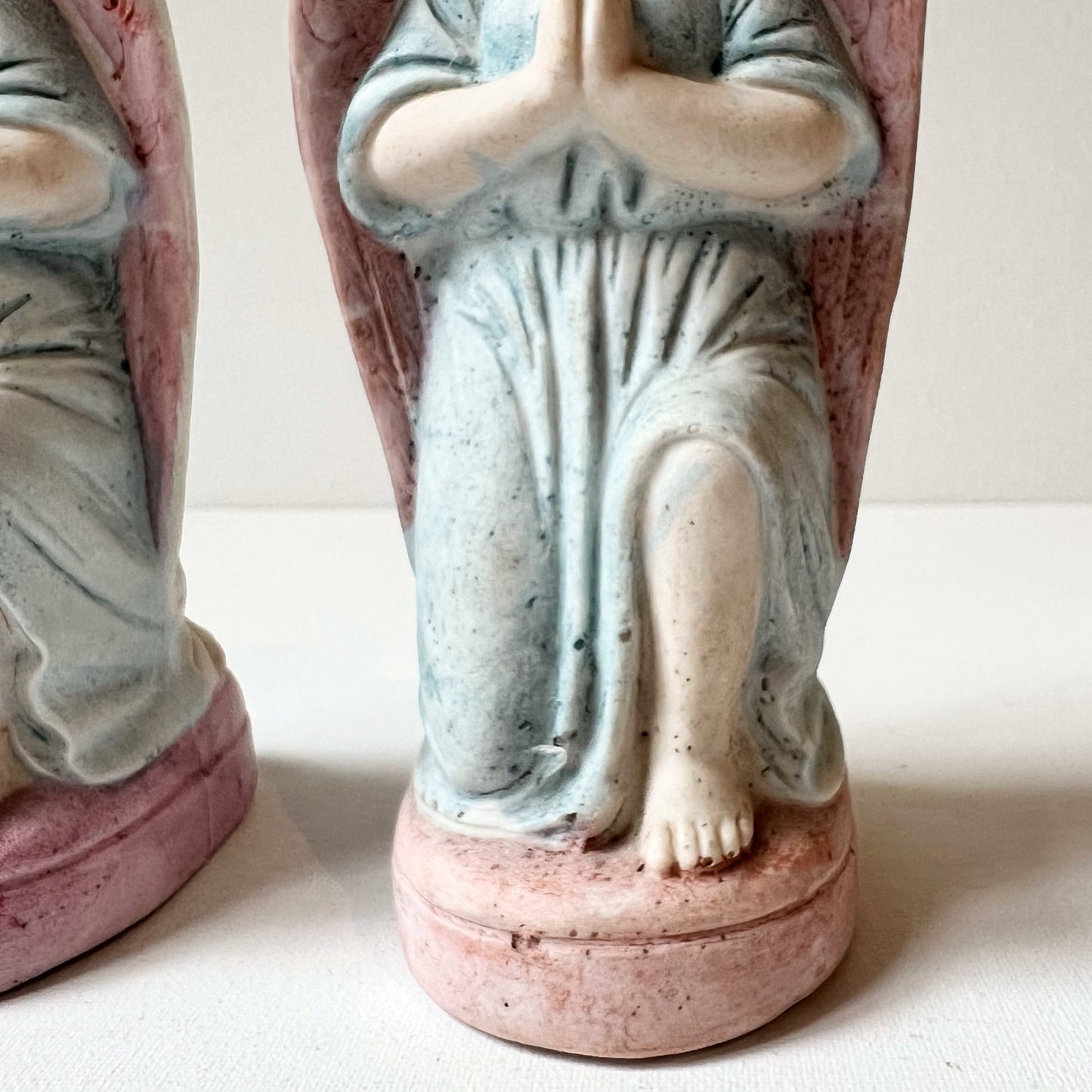 【Antique】France - 1900s Pottery Angel Statue (set of 2)