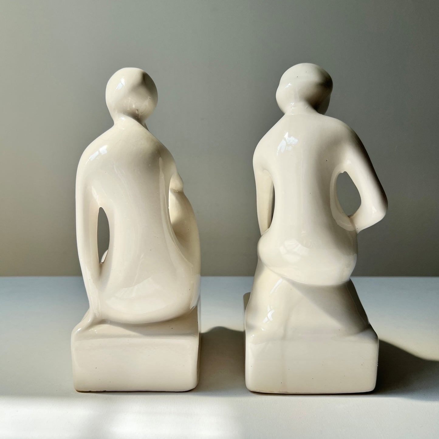 【Vintage】Netherlands - 1980s Handmade Ceramic Conceptual Statue Bookend