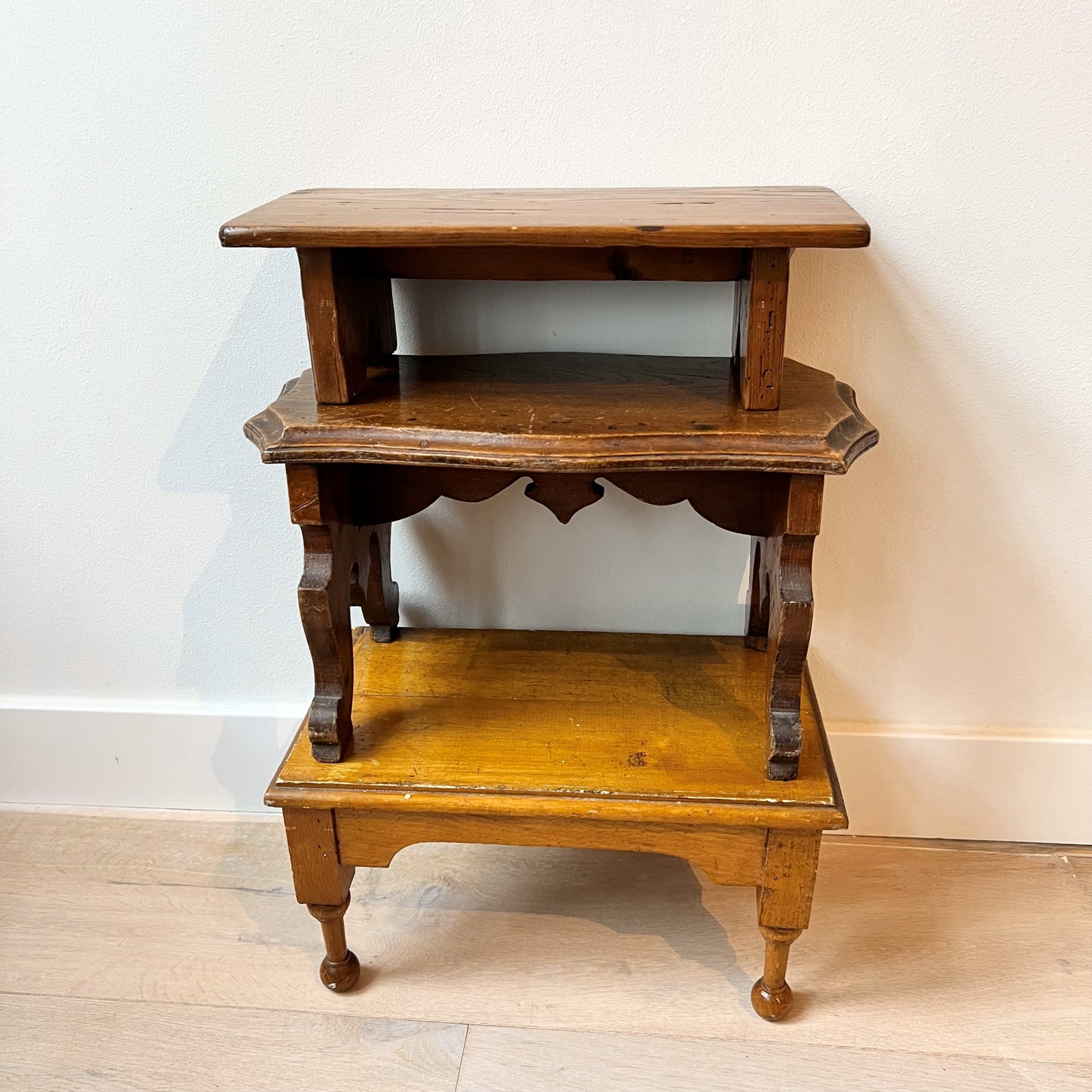 【Vintage】France - 1950s Small Wooden Stand A