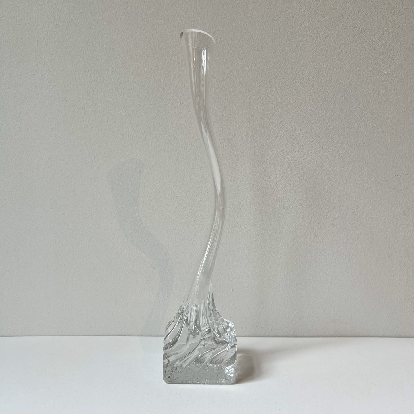 【Vintage】Germany - 1980s Conceptual Handmade Crystal Vase