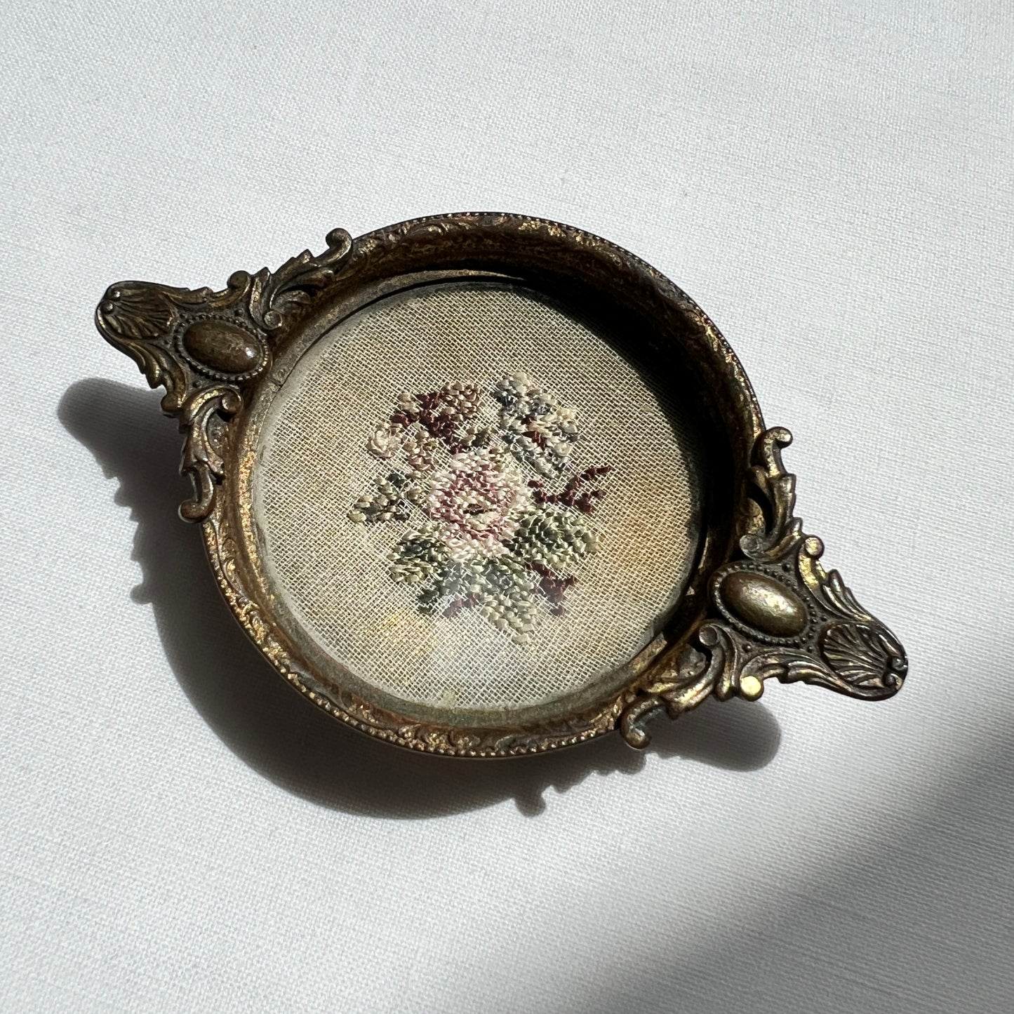 【Vintage】UK ‐ 1940s  Petit Point Mini Tray