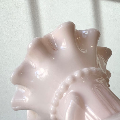 【Vintage】France ‐1950s Pink Milk Glass Hand