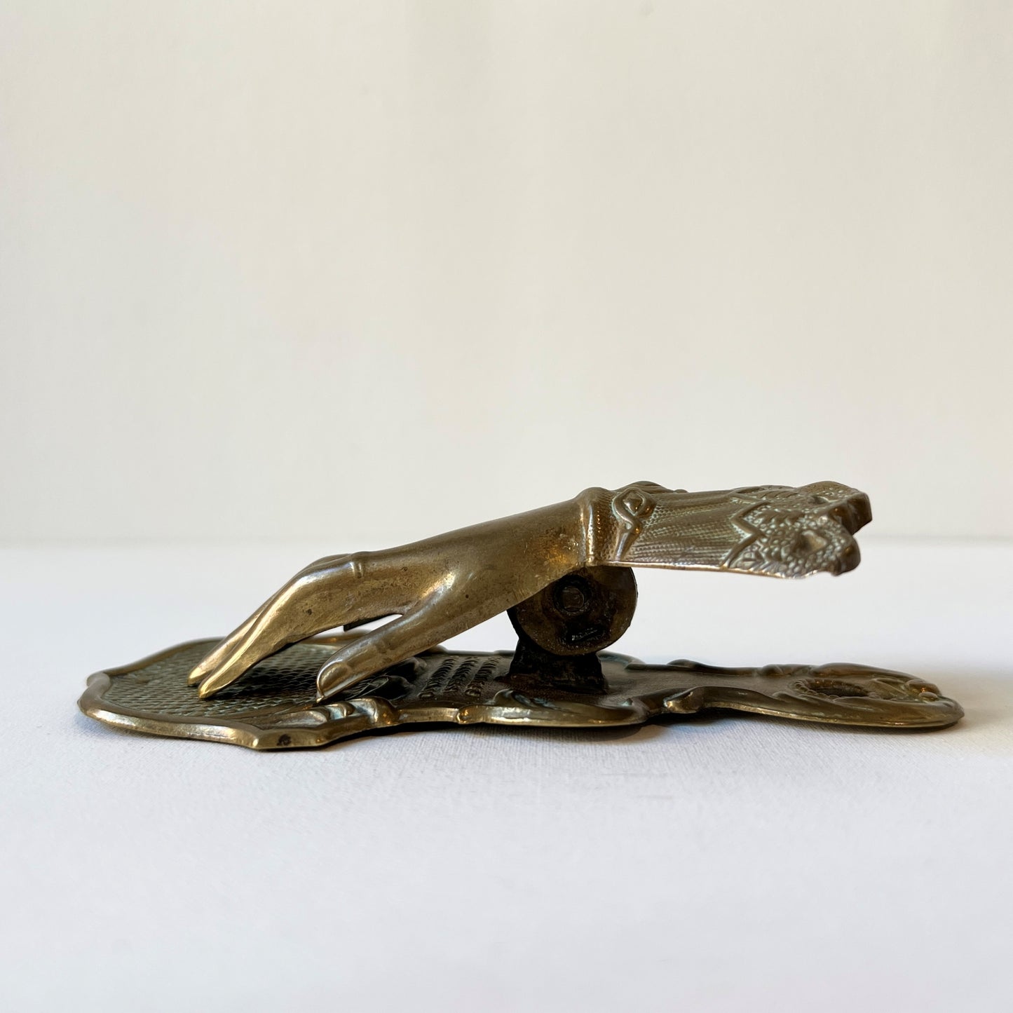 【Antique】UK ‐ 1850s J＆E Ratcriff Victorian Hand Clip