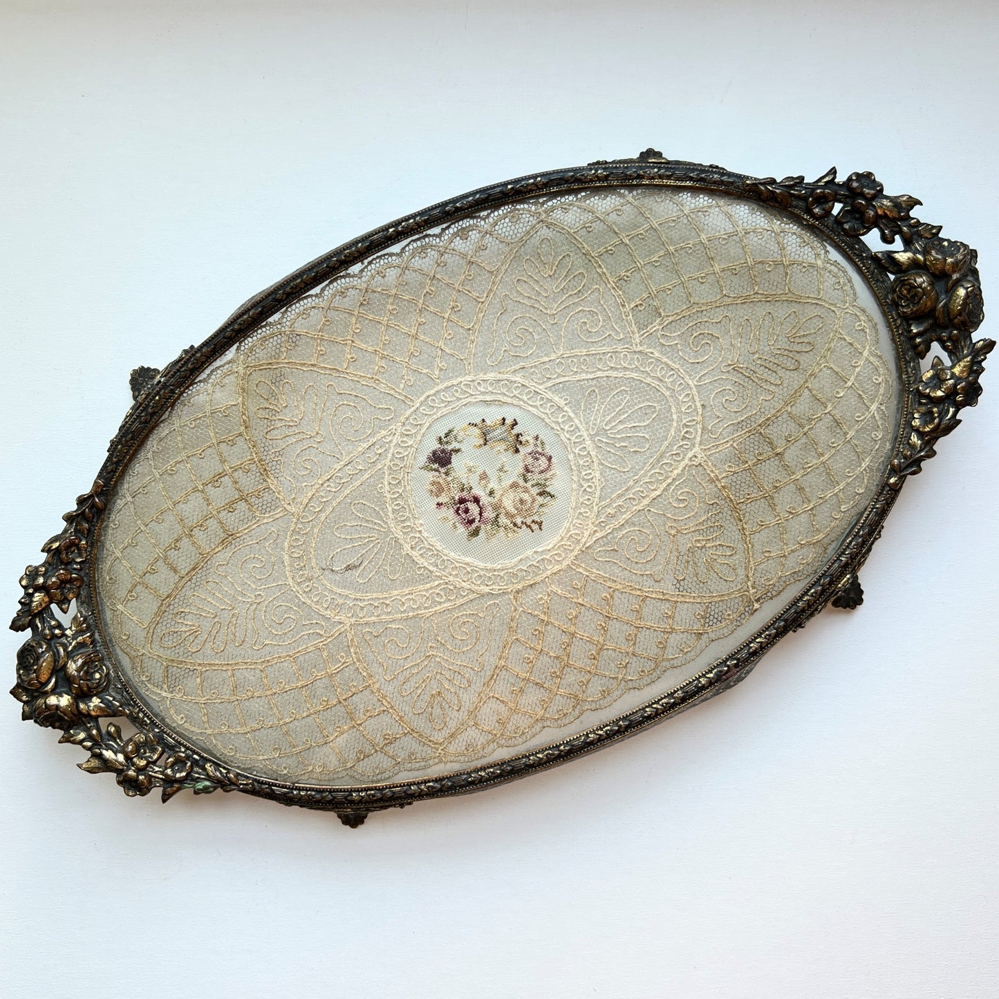 【Vintage】UK ‐ 1940s Petit Point Dressing Tray