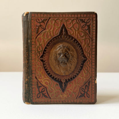 【Vintage】UK ‐ 1930s Lion Motif Photo Book